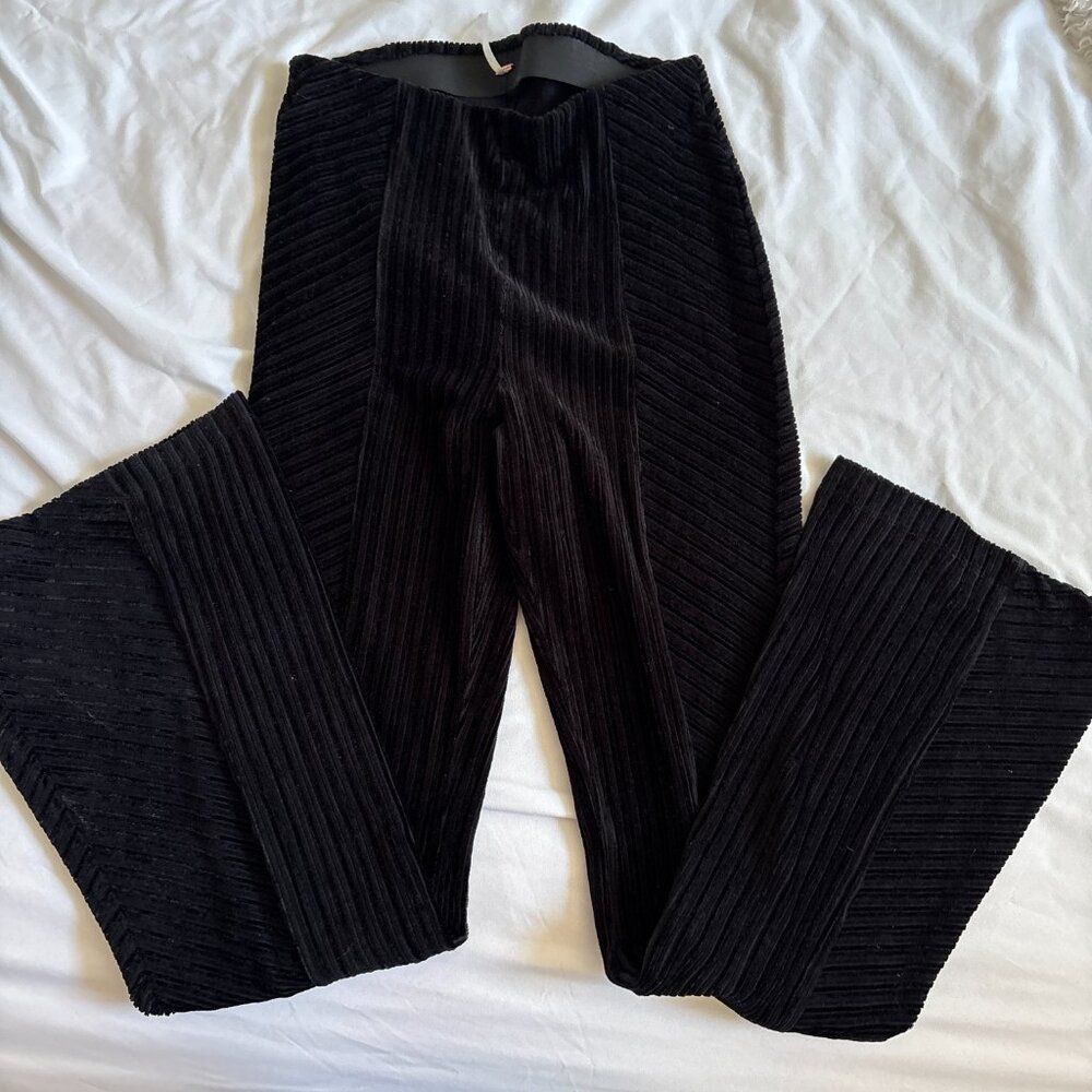 Free People Women's Slim Pull-On Velvet Flare Pants Black Whimsigoth Boho Chic S